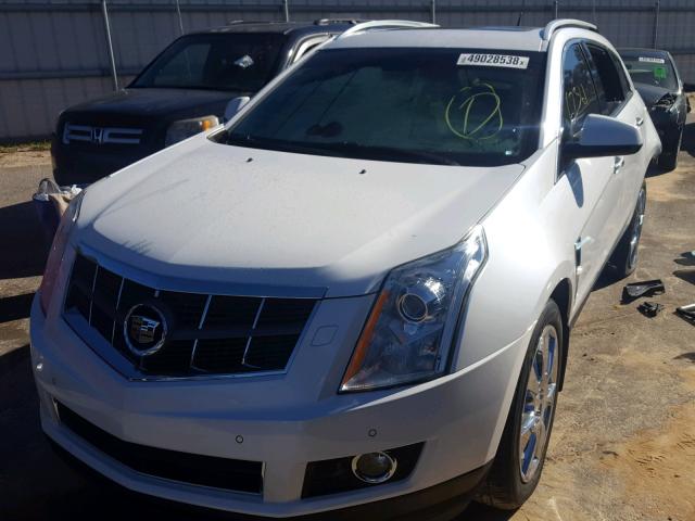 3GYFNBE39CS655033 - 2012 CADILLAC SRX PERFOR WHITE photo 2