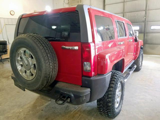 5GTEN13E898158405 - 2009 HUMMER H3 RED photo 4