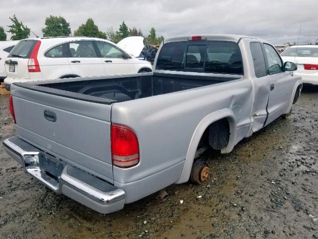 1B7GG22N6YS521593 - 2000 DODGE DAKOTA GRAY photo 4