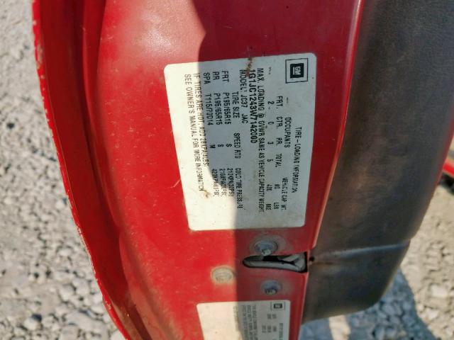 1G1JC1243W7142000 - 1998 CHEVROLET CAVALIER B RED photo 10