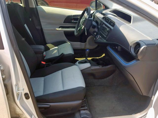 JTDKDTB38D1541609 - 2013 TOYOTA PRIUS C SILVER photo 5