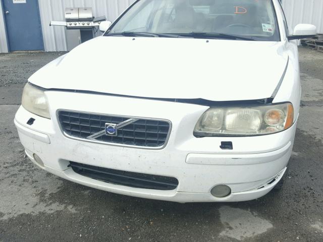 YV1RS592062530205 - 2006 VOLVO S60 2.5T WHITE photo 9