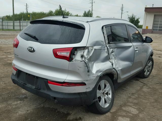 KNDPB3A27D7398301 - 2013 KIA SPORTAGE B SILVER photo 4