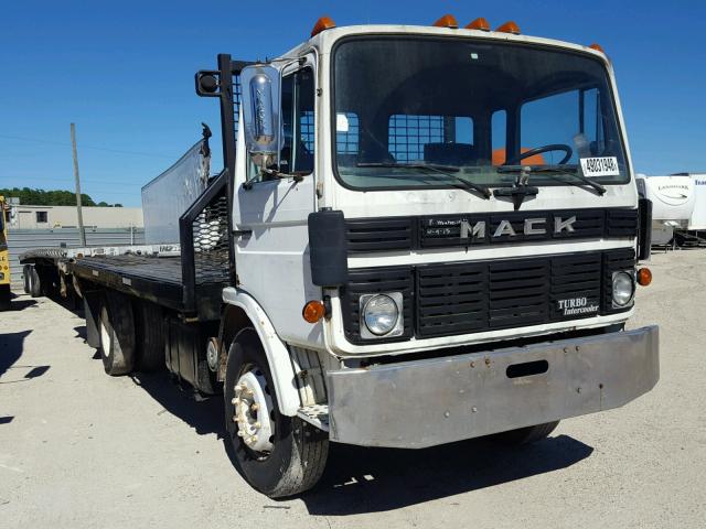 VG6M111B6LB031116 - 1990 MACK 200 MS200 WHITE photo 1