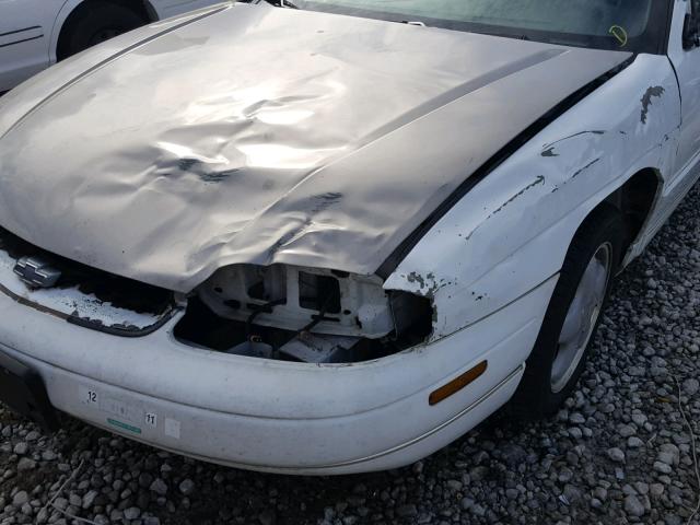 2G1WW12M2X9110488 - 1999 CHEVROLET MONTE CARL თეთრი ფოტო 9