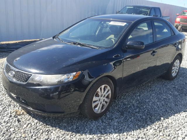 KNAFU4A27D5738048 - 2013 KIA FORTE EX BLACK photo 2