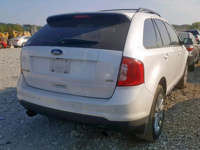 2FMDK3JC0DBA37717 - 2013 FORD EDGE SEL WHITE photo 4