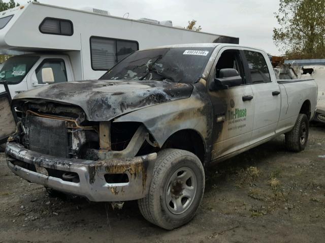 3C6UD5JL3CG217917 - 2012 DODGE RAM 2500 S WHITE photo 2