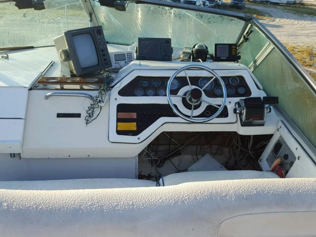 SER31T920783 - 1983 SEAR BOAT WHITE photo 5