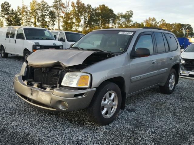 1GKDT13S832209589 - 2003 GMC ENVOY GOLD photo 2