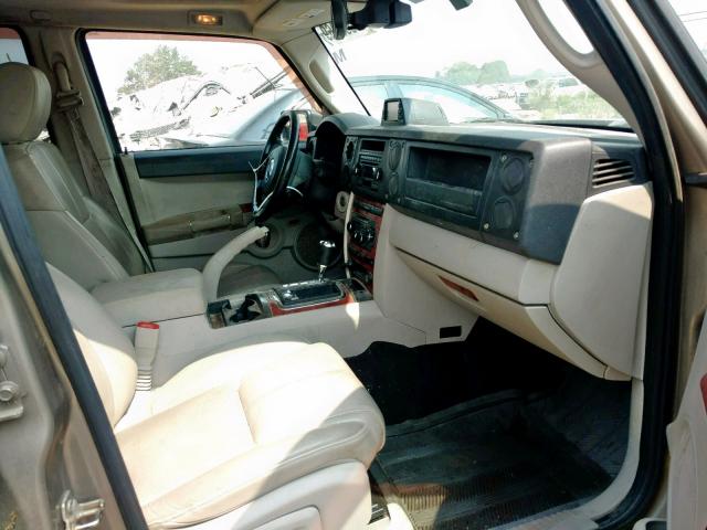 1J8HG58216C127888 - 2006 JEEP COMMANDER 棕色 照片 5