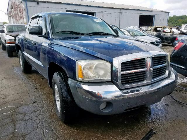 1D7HW48N65S277729 - 2005 DODGE DAKOTA QUA BLUE photo 1