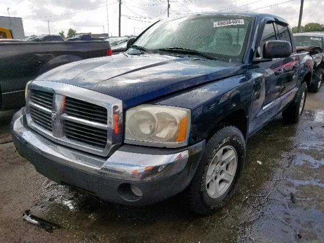 1D7HW48N65S277729 - 2005 DODGE DAKOTA QUA BLUE photo 2