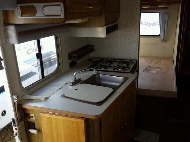 2GBJG31M4J4159406 - 1989 WINNEBAGO COACHMAN CREAM photo 9