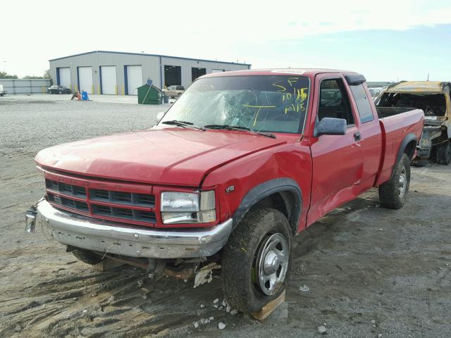 1B7GG23X4TS561941 - 1996 DODGE DAKOTA RED photo 2