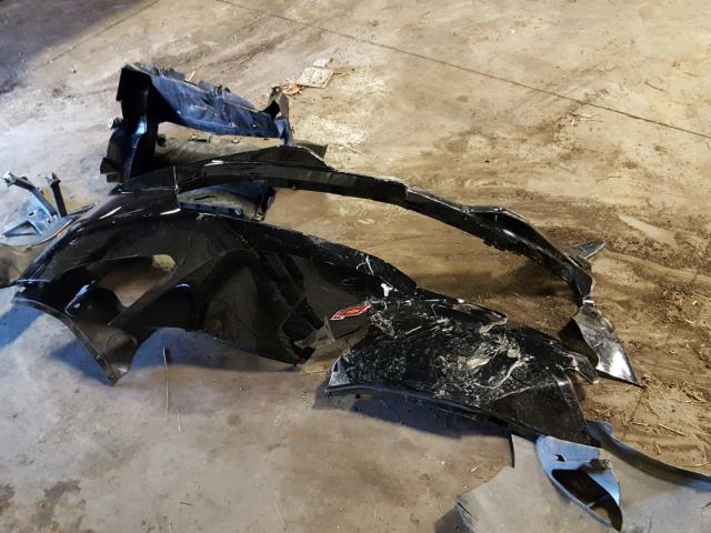 1G1YL3D76E5110783 - 2014 CHEVROLET CORVETTE S BLACK photo 9