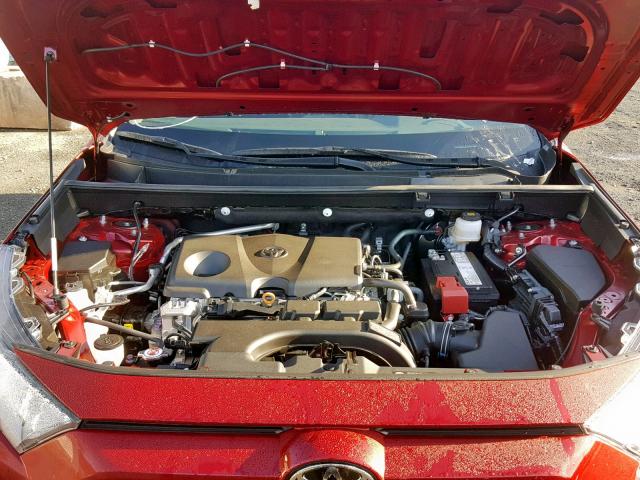 2T3A1RFV7KW069131 - 2019 TOYOTA RAV4 XLE P RED photo 7