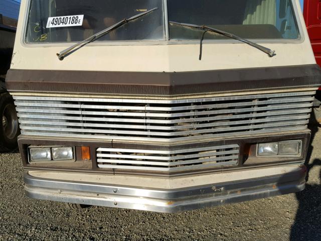 1GDKP37W1C3502854 - 1982 GMC MOTOR HOME TAN photo 7