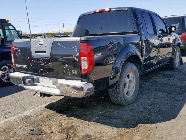 1N6AD07U35C451752 - 2005 NISSAN FRONTIER C BLACK photo 4