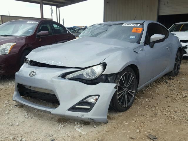 JF1ZNAA11D2732353 - 2013 TOYOTA SCION FR-S SILVER photo 2