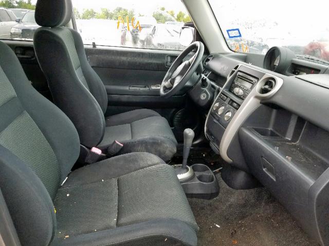 JTLKT324164068427 - 2006 TOYOTA SCION XB ნაცრისფერი ფოტო 5