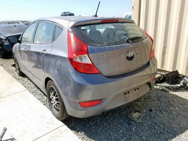 KMHCT5AE5FU219822 - 2015 HYUNDAI ACCENT GS GRAY photo 3