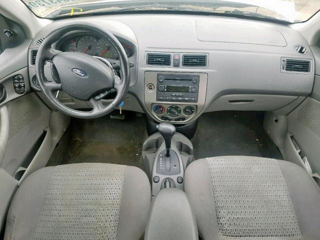 1FAFP34N75W227810 - 2005 FORD FOCUS ZX4 SILVER photo 9