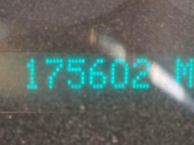 1G1ZC5EU5BF370957 - 2011 CHEVROLET MALIBU 1LT 银色 照片 8