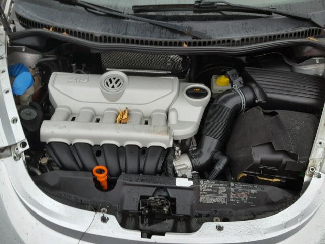 3VWSW31C26M416961 - 2006 VOLKSWAGEN NEW BEETLE Silber Foto 7