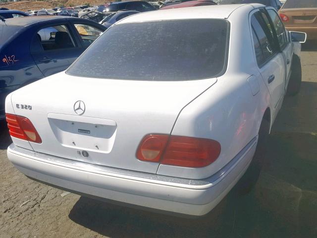 WDBJF55F0VA394287 - 1997 MERCEDES-BENZ E 320 WHITE photo 4