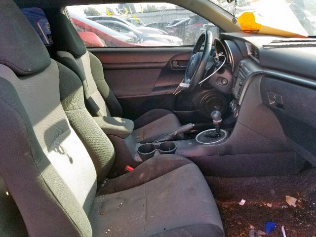 JTKJF5C75FJ003352 - 2015 TOYOTA SCION TC შავი ფოტო 5