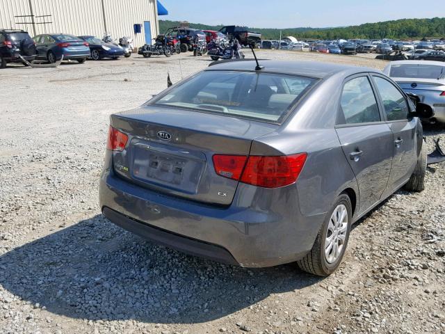 KNAFU4A27D5686307 - 2013 KIA FORTE EX BLUE photo 4