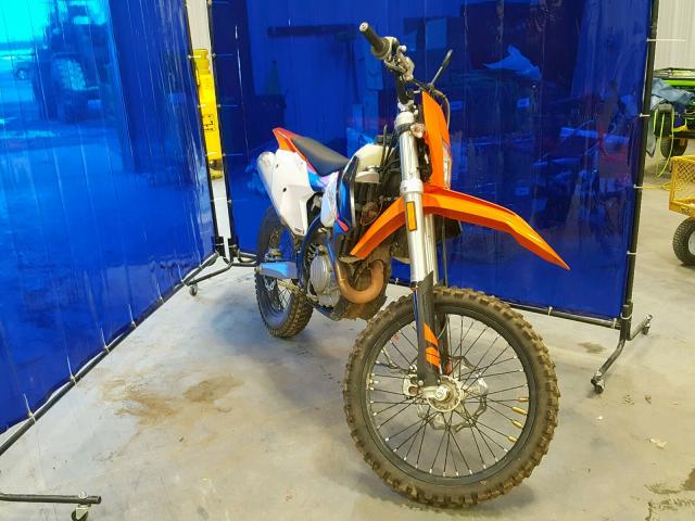 VBKEXL404JM414842 - 2018 KTM 500 EXC-F TWO TONE photo 1