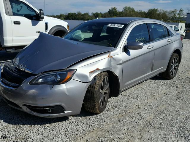 1C3CCBBB0DN766368 - 2013 CHRYSLER 200 TOURIN GRAY photo 2