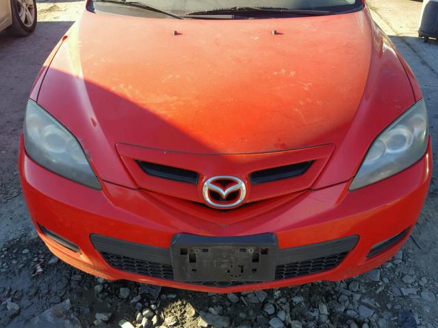 JM1BK344071755090 - 2007 MAZDA 3 HATCHBAC RED photo 7