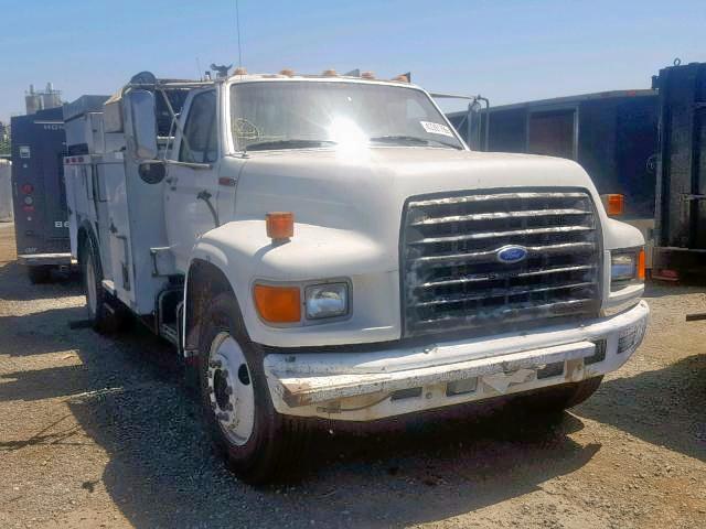 1FDNF70JXSVA14236 - 1995 FORD F700 WHITE photo 1