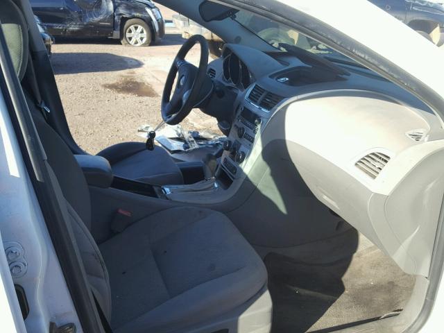 1G1ZB5EB8AF229347 - 2010 CHEVROLET MALIBU LS 白色 照片 5