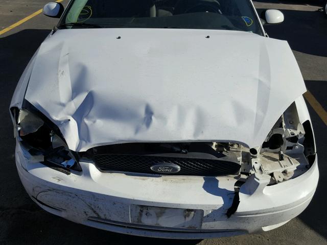 1FAFP56U95A245027 - 2005 FORD TAURUS SEL WHITE photo 7