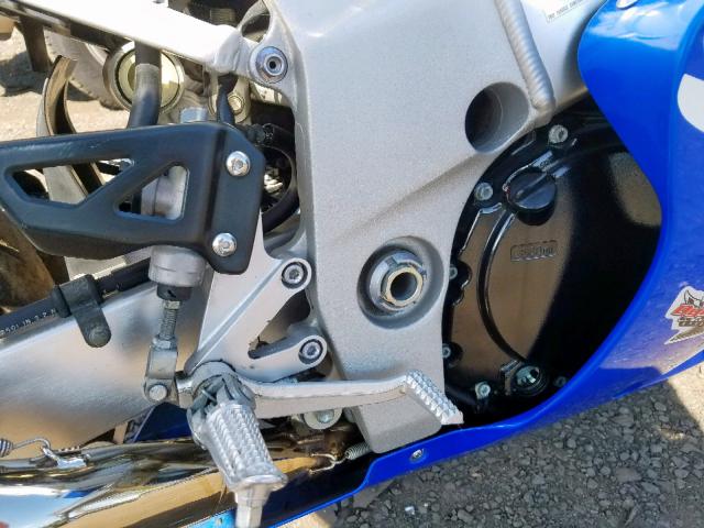 JS1GN7BA122106716 - 2002 SUZUKI GSX-R600 BLUE photo 7