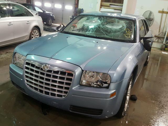 2C3KA43D39H588341 - 2009 CHRYSLER 300 LX TEAL photo 2