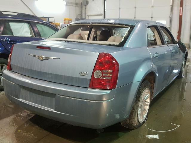 2C3KA43D39H588341 - 2009 CHRYSLER 300 LX TEAL photo 4