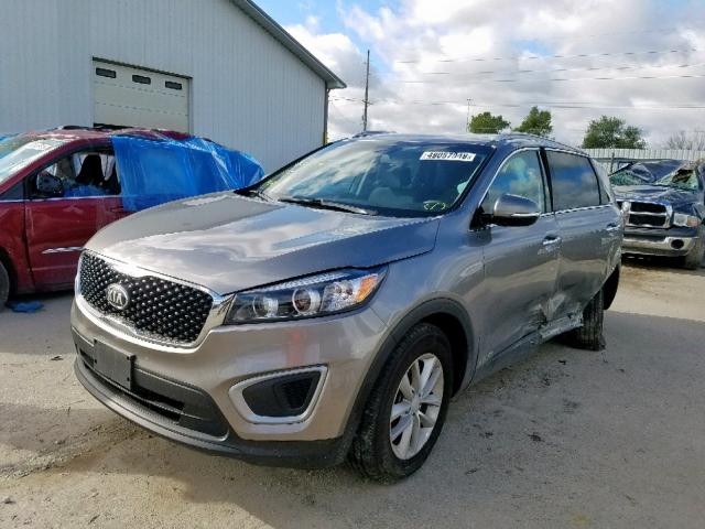 5XYPGDA54GG174010 - 2016 KIA SORENTO LX GRAY photo 2