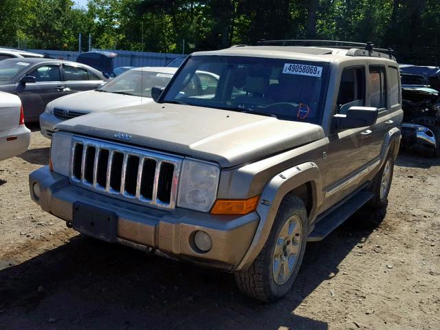 1J8HG58206C275773 - 2006 JEEP COMMANDER TAN photo 2