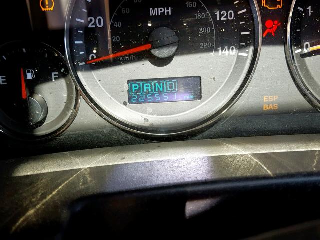 1J8HG58206C275773 - 2006 JEEP COMMANDER თაფლისფერი ფოტო 8