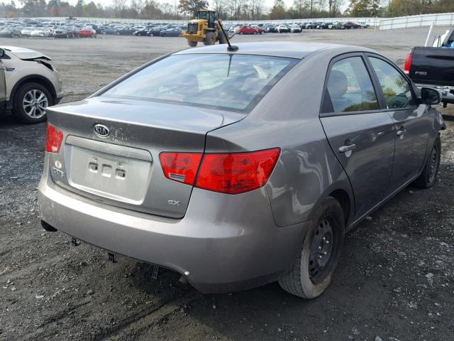 KNAFU4A2XC5635995 - 2012 KIA FORTE EX GRAY photo 4