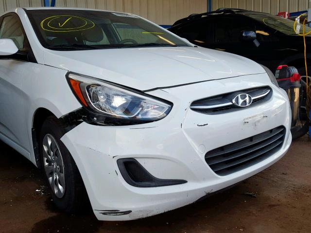 KMHCT5AE8GU266618 - 2016 HYUNDAI ACCENT SE WHITE photo 9