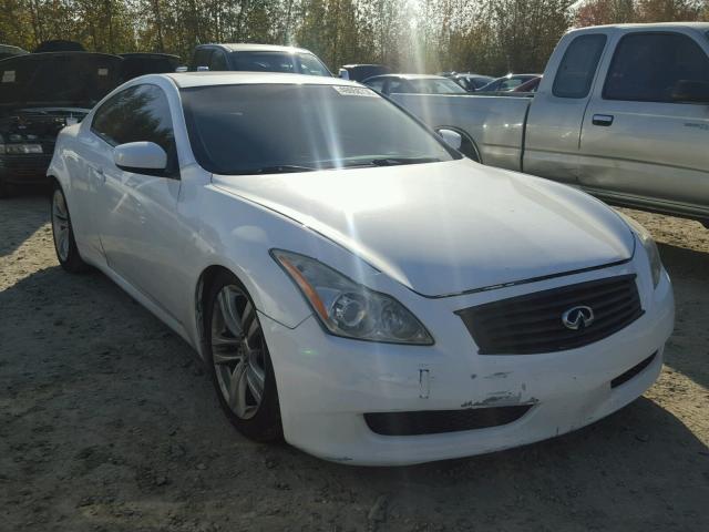 JNKCV64E19M606984 - 2009 INFINITI G37 BASE WHITE photo 1