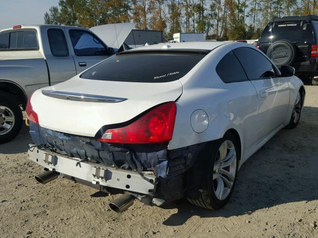 JNKCV64E19M606984 - 2009 INFINITI G37 BASE WHITE photo 4