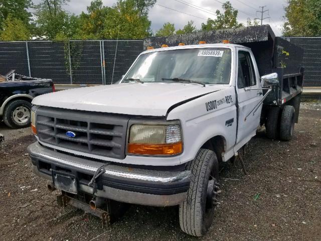 3FELF47FXVMA45200 - 1997 FORD F SUPER DU WHITE photo 2