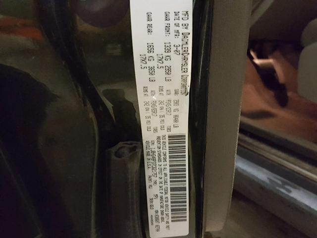 1J8HG48P37C621757 - 2007 JEEP COMMANDER GREEN photo 10